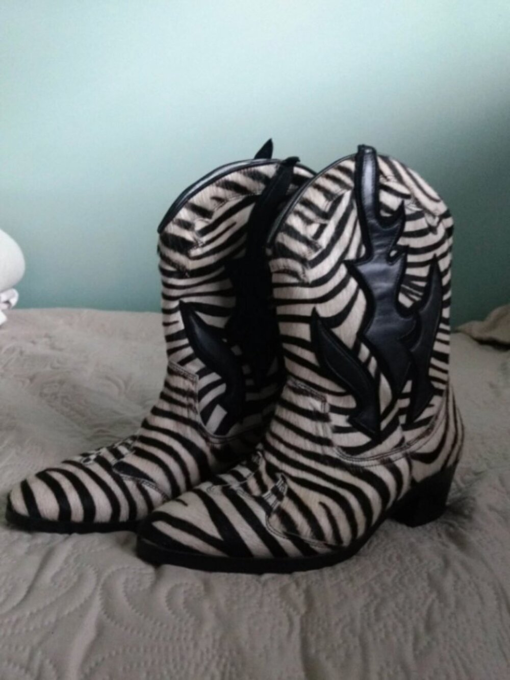 modern vice custom ooak flame cowboy boots zebra
